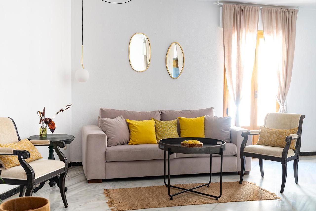 Ziba Cordoba Only Families Apartment Ngoại thất bức ảnh