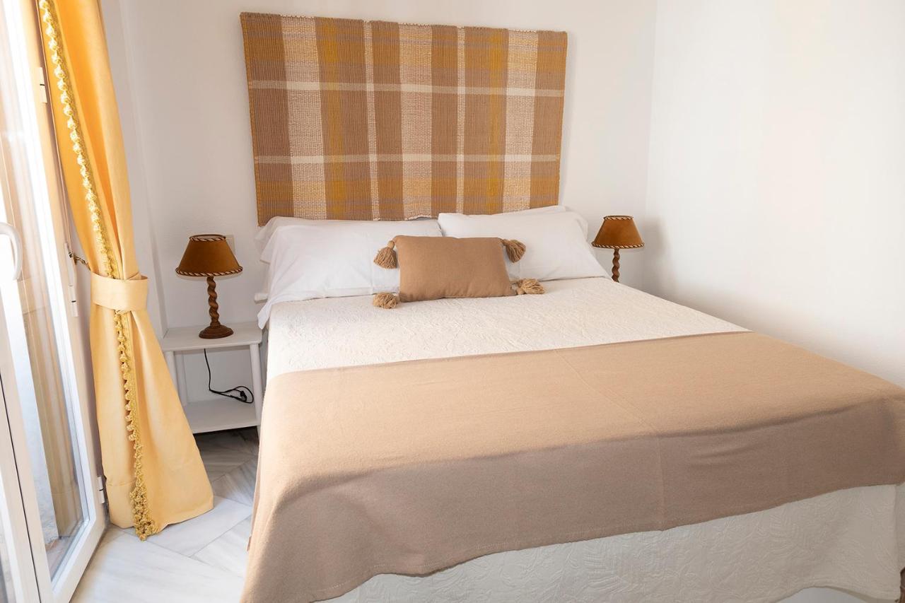 Ziba Cordoba Only Families Apartment Ngoại thất bức ảnh